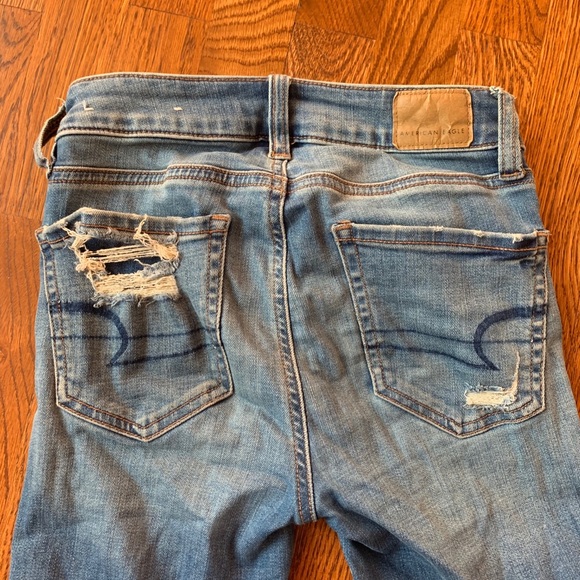 American Eagle Ripped Jeans - Picture 4 of 5